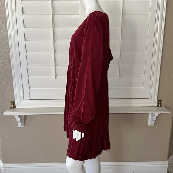 Nikki Lund Sienna Long Sleeve Faux Wrap Dress - Picture 3 of 13